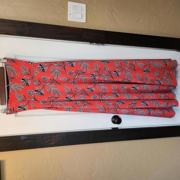 Banana Republic Women's Strapless Floral Maxi Dress- Size XS - Picture 3 of 7